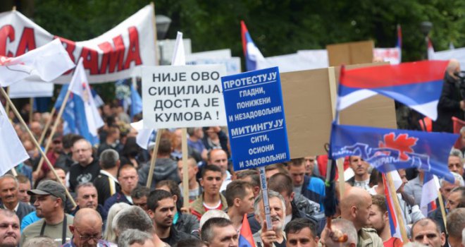 Šta je danas zatražila opozicija? Bosić iznio šest mjera za spas RS-a