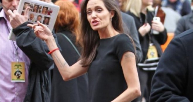 Dobro je uopšte živa: Jelovnik Angeline Jolie procurio u javnost, a na njemu...  