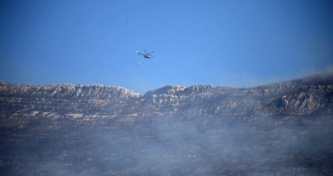 Gori minirani teren: Požar kod Boračkog jezera i dalje aktivan