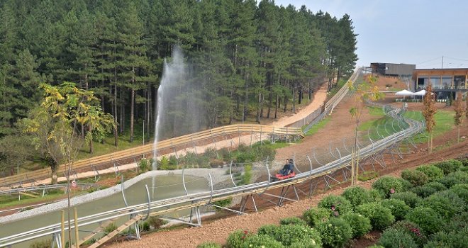 Na popularni zabavni park iznad Sarajeva bačena bomba, MUP RS na terenu