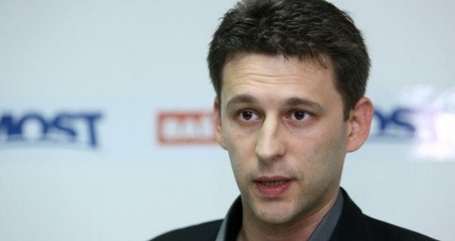 Hladan tuš za Čovića: Petrov kategoričan - Hrvatska ne podržava stvaranje dodatnog entiteta u BiH!