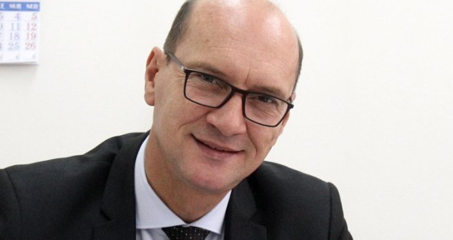 Begić: Ponudit ćemo Vladi realna rješenja za uspostavu efikasne javne uprave