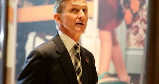 Trumpov savjetnik za nacionalnu sigurnost podnio ostavku zbog kontroverzi oko kontakata...