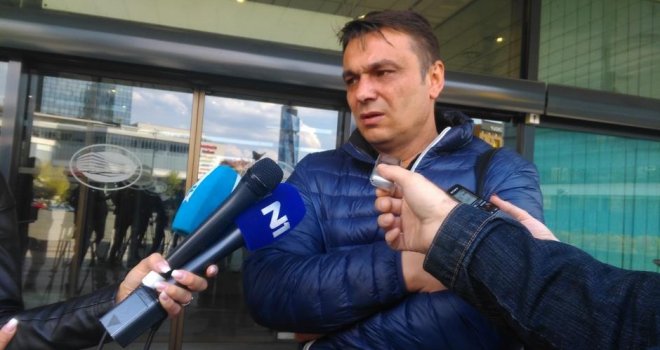 Sadik Ahmetović: Gospodine Izetbegoviću, zašto 58.000 Bošnjaka pokušavate izbrisati iz RS?!