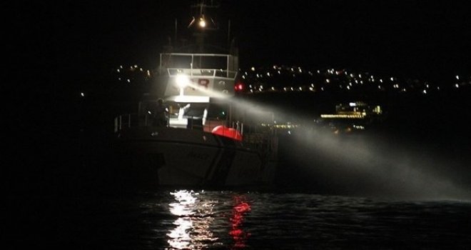 Sudarili se gumenjak i brodica između Pelješca i Korčule, traga se za nestalom osobom