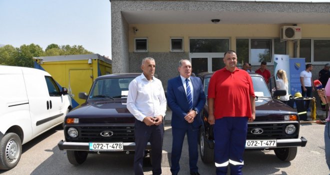 Trebinjski vatrogasci dobili novu opremu i vozila