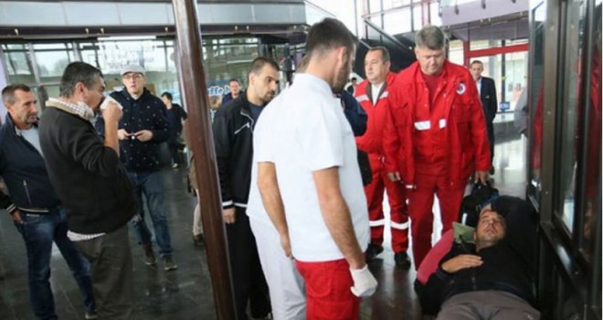 Osmi dan štrajka, pozlilo još jednom štrajkaču glađu 