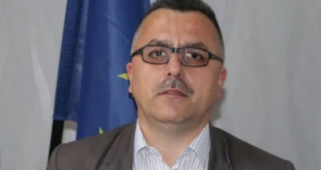 Službenik gradske administracije u Bihaću uhapšen u kancelariji zbog zastrašivanja svjedoka