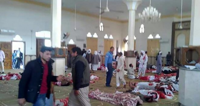 Raste broj žrtava terorističkog napada na džamiju u Egiptu: Više od 300 ubijenih, među njima 27-oro djece 