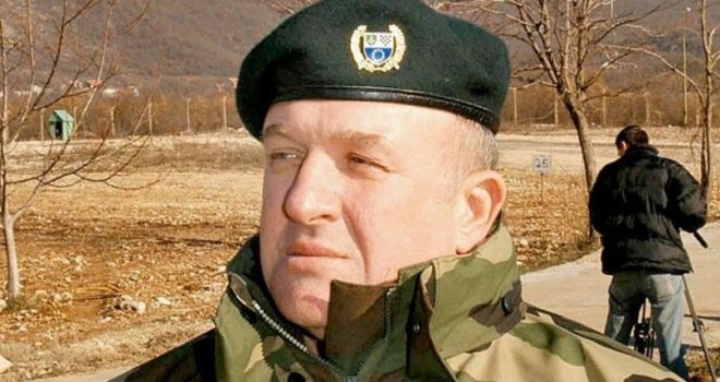 Uhapšen bivši komandant Armije RBiH Atif Dudaković, osumnjičen za ratne zločine nad Srbima