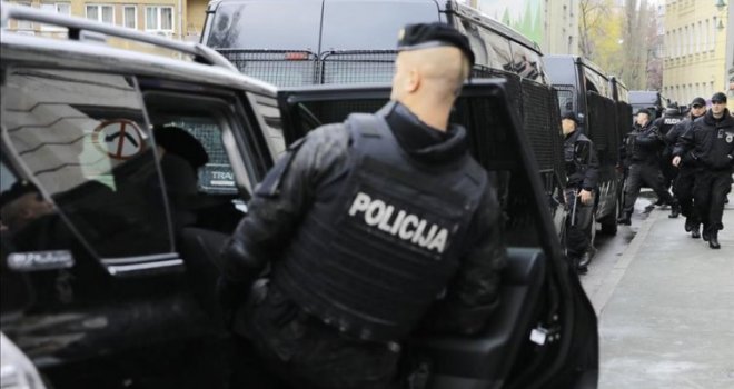 Velika akcija policije i inspektora: Pretresi na više od 30 lokacija u Kantonu Sarajevo
