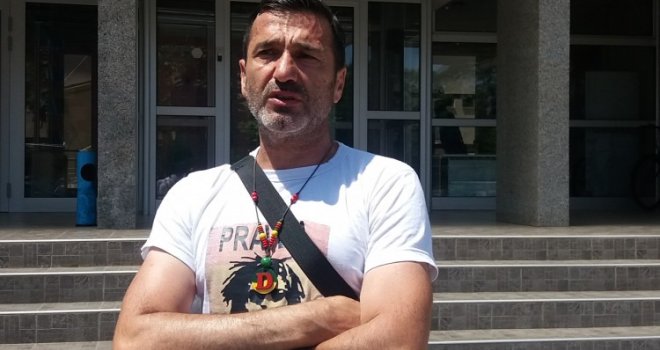 Davor Dragičević ne prihvata navode tužilaštva, naredbu izgazio nogama na okupljanju u centru Banjaluke