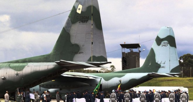 Putnički avion sa 101 osobom zahvatili snažni vjetrovi, srušio se u Meksiku: Deseci povrijeđenih...