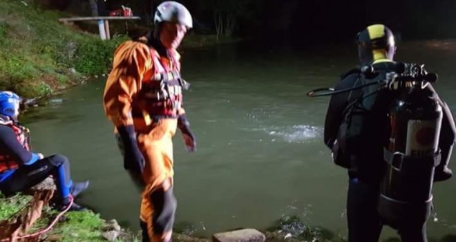 Udario u stijene: Ronioci izvukli tijelo Bugojanca koji je skočio u rijeku Vrbas