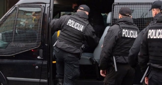 Srbijanac uhapšen zbog pljačke u Beču, pokušao pobjeći prilikom sprovođenja u Sud BiH