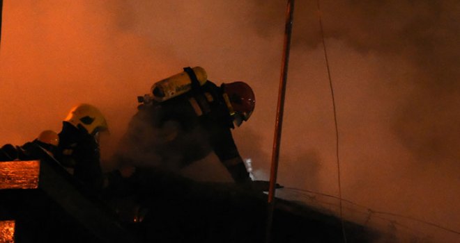 U požaru kod Teslića stradala jedna osoba