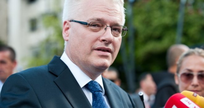 Josipović: Ustaška zmija još prijeti i sikće, nije Sarajevo slučajno odabrano... Kardinal Puljić jako je pogriješio!