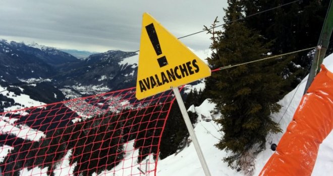 Zbog opasnosti od lavina otkazane utrke skijašica u St. Antonu