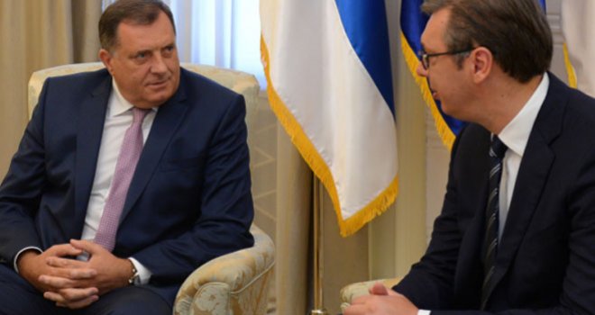 Pitala ga novinarka... A Dodik odgovara: Ma pustite BiH, ja ću pričati o Republici Srpskoj...