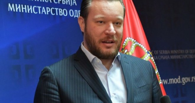 Sekretar Auto-moto saveza Srbije ispalio više hitaca u direktora Mirka Butuliju pa se ubio