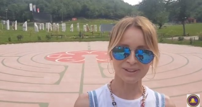 Danijela Martinović oduševljena Bosanskom dolinom piramida: 'Ovdje smo u centru svemira, ovo će vas promijeniti do kraja života!'