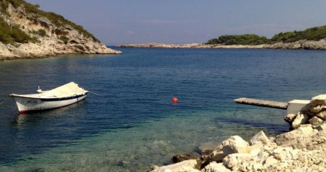 Nova tragedija na Jadranu: Turistkinja umrla nakon ronjenja na Visu