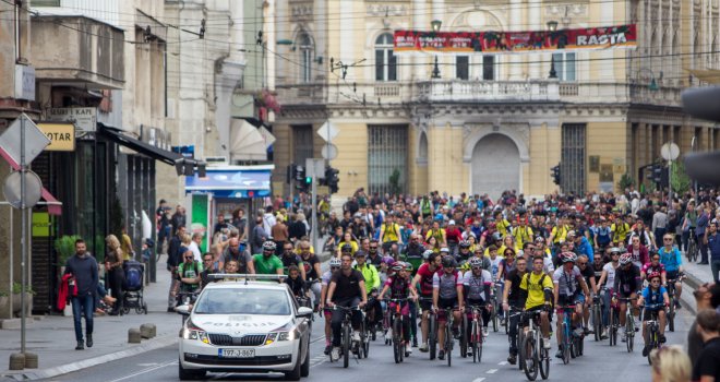 Održan 12. Giro di Sarajevo: Na svjetski Dan bez automobila okupilo se 2.500 biciklista...