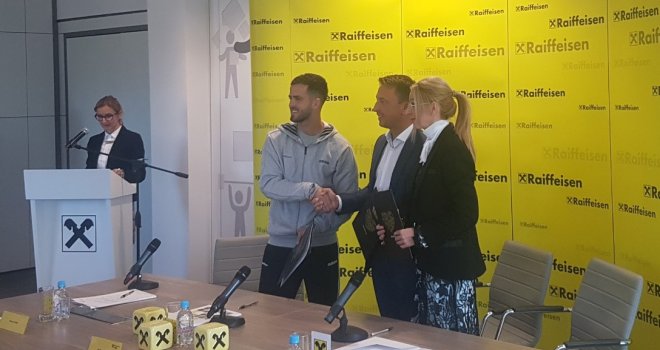  'Čast mi je biti dio ove kompanije': Miralem Pjanić postao ambasador Raiffeisen brenda