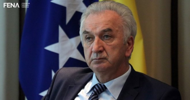 Šarović: Republika Srpska postala utočište kriminalcima koji rade protiv interesa Srbije