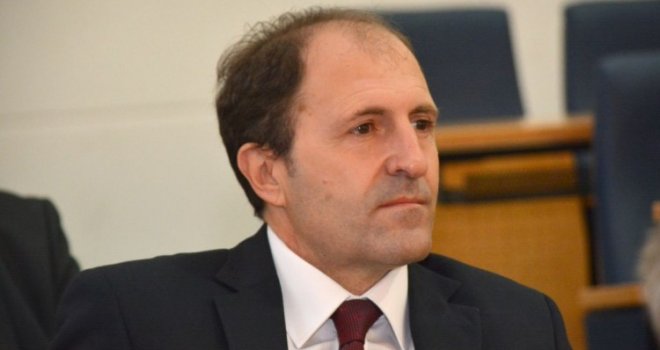 Vlada FBiH dala saglasnost za razrješenje Nenadića u UO Zavoda Pazarić