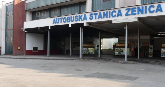 Autobuska stanica u Zenici blokirana već četiri dana: Očajni radnici Zenicatransa od sutra u štrajku glađu