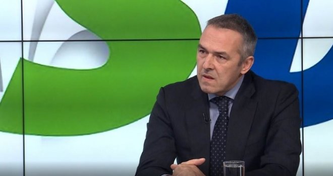 Nedžad Branković: Normalno je da se stranci ne može reći 'ne'