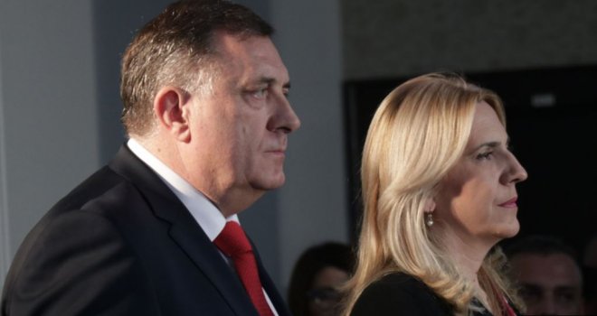 Vlada Velike Britanije uvela sankcije Miloradu Dodiku i Željki Cvijanović: Šta im se sve zabranjuje?