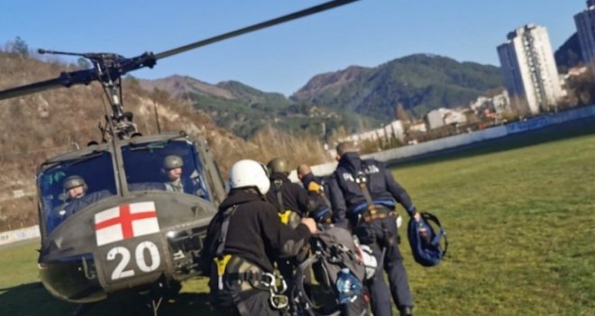 Helikopterska posada OSBiH evakuisala tijelo nastradalog planinara s Prenja