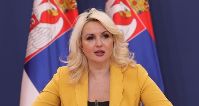 Atraktivna ministrica, a takva i kćerka: Darija Kisić-Tepavčević čestitala 18. rođendan svojoj najdražoj...