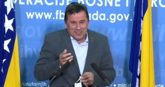 Sramotna izjava Fadila Novalića: 'Da smo htjeli glumiti državu, mi bismo vakcine nabavili u decembru'
