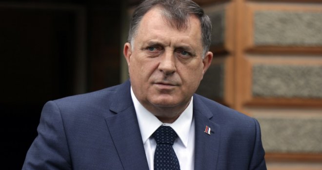 Dodik: Rezolucija podvala Sarajeva, Šarović stoji iza tog dokumenta