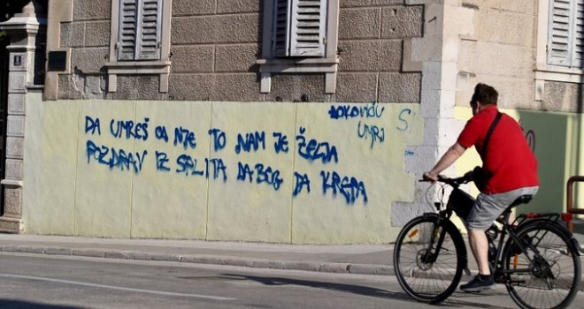 U Splitu osvanuo sramotni grafit: Evo morbidne poruke koju su poslali Novaku Đokoviću