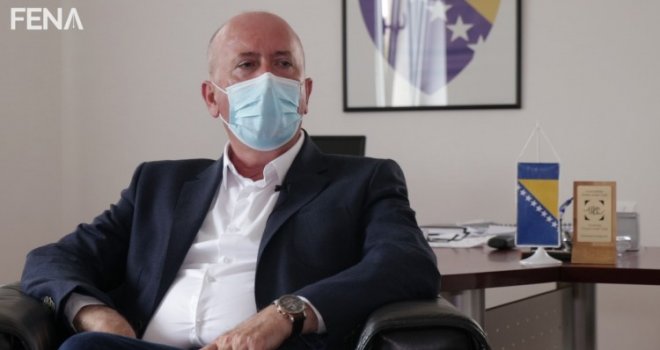 'Naši anesteziolozi se ne usude koristiti respiratore Srebrene maline. Svih 25 uređaja završilo je u skladištu'