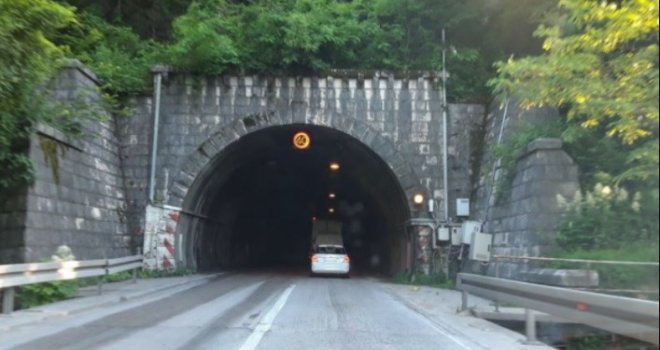 Rekonstrukcija tunela Crnaja nije se mogla više odgađati, vozila ne bi trebala čekati duže od 30 minuta