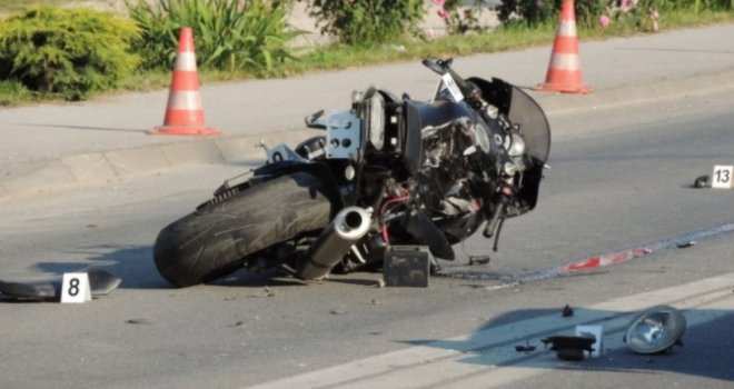 Ko je poginuli motociklista u Tarčinu i kako je došlo do nesreće: Nije imao položen vozački ispit...