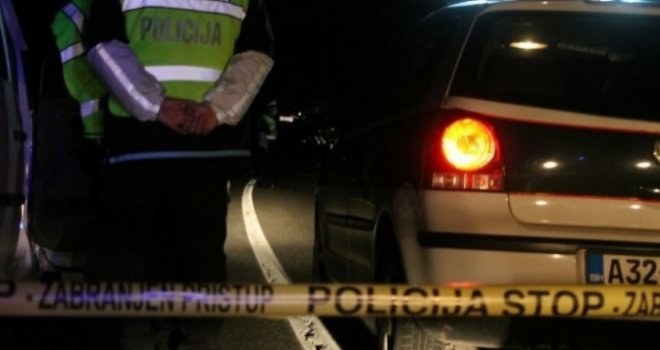 Ćori narkomani namjerno zapalili kuću u Švrakinom Selu? Očevici tvrde: Bila su petorica, jedan je vikao - upomoć!