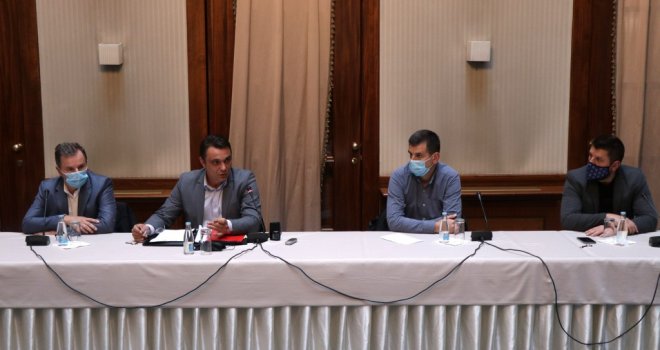 Tabaković, Duraković, Ahmetović i Fejzić: Mi smo u Srebrenici pobijedili, nećemo dozvoliti da nas Srbija gazi