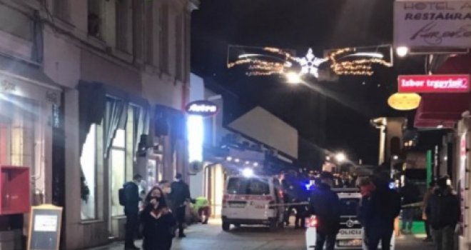 Uznemirujući snimci iz centra Sarajeva: Čula se vriska... Ranjen Almer Inajetović, policija traga za napadačem