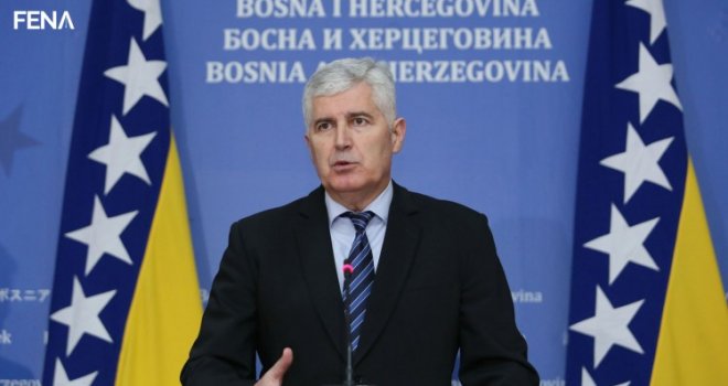 Čović nakon sastanka sa Izetbegovićem: Sva otvorena federalna pitanja ćemo staviti na sto naredne sedmice