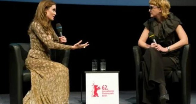 Angelina Jolie u razgovoru sa Jasmilom Žbanić: Majke Srebrenice treba nominirati za Nobelovu nagradu za mir
