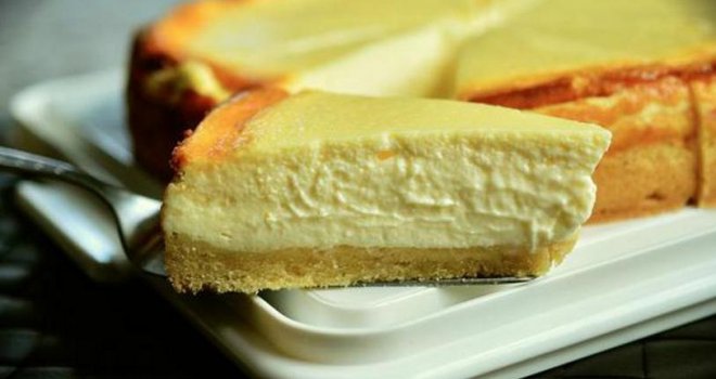 Cheesecake s bundevom: Recept za kremasto savršenstvo koje miriše na jesen