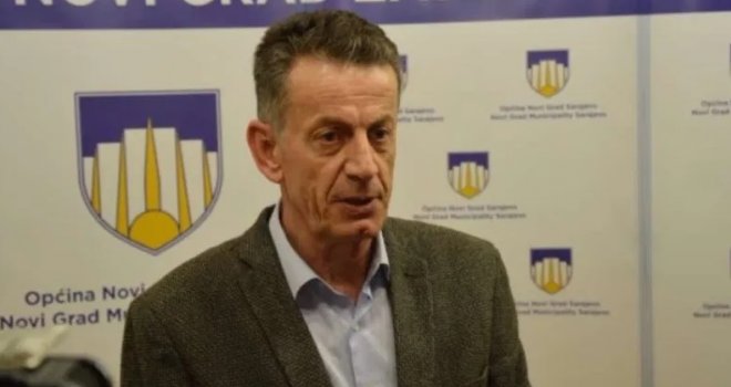 Nakon što je zatražio ukidanje ulice Srđanu Aleksiću: Tajib Delalić podnio ostavku u Općinskom vijeću Novi Grad Sarajevo