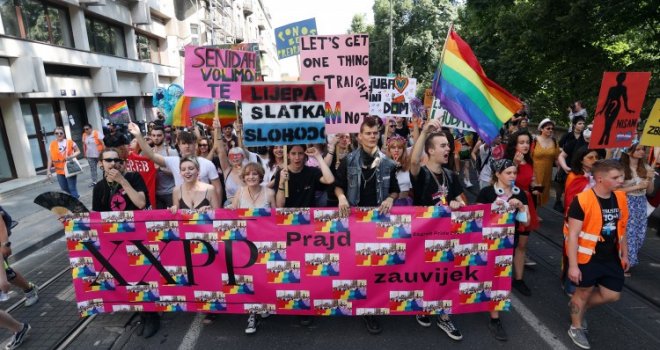 Zagreb Pride: Prvi put u 10 godina provala homofobnog nasilja, četiri muškarca udarala mladu lezbijku, bacili na pod...  