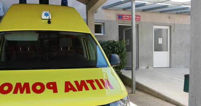 Skijaškom stazom spuštali se na strunjači, dvoje tinejdžera teško povrijeđeno